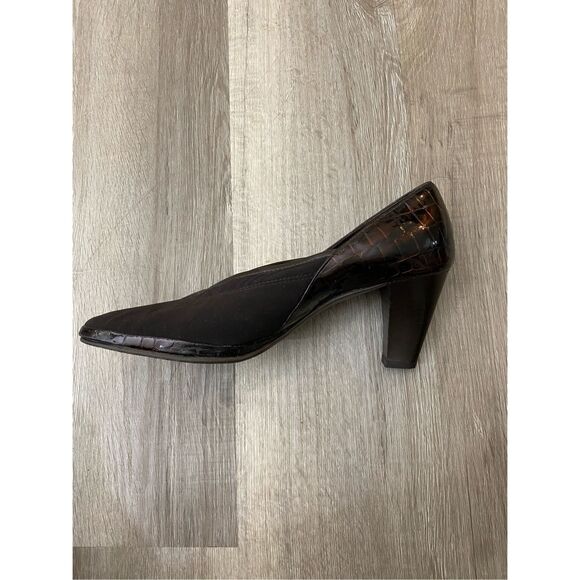 Amalfi by Rangoni Brown Animalprint Colorblock Heels Pumps, Size 8.5, MSRP $265 - Picture 9 of 9